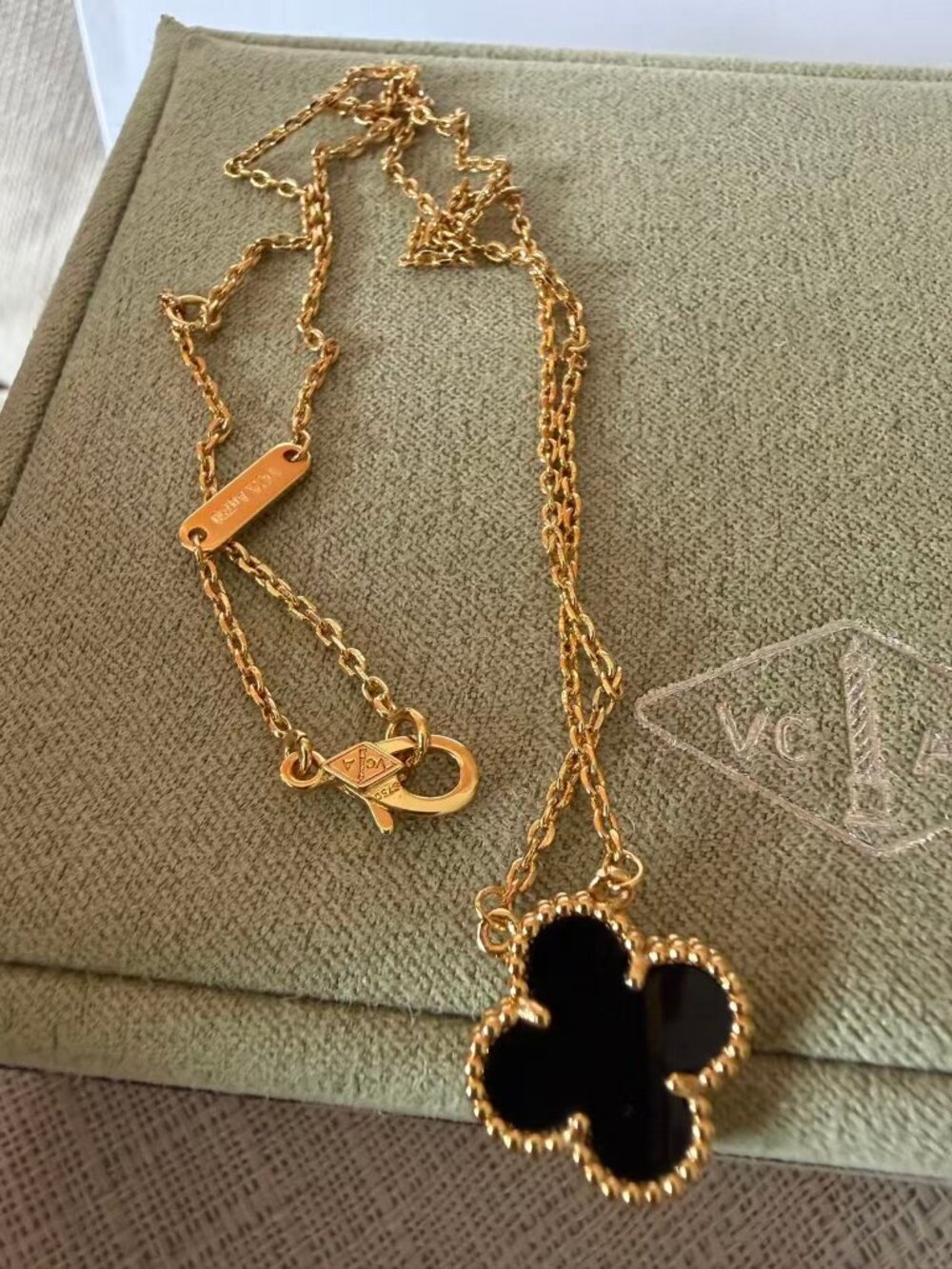 ✨Van Cleef & Arpels Necklace✨